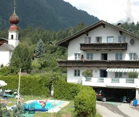 Mammie's Slaapwel Bed & Breakfast Matrei in Osttirol