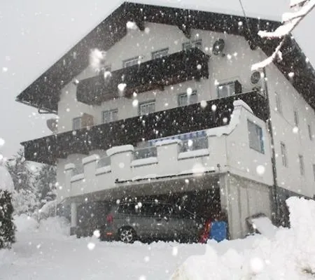 Mammie's Slaapwel Bed & Breakfast Matrei in Osttirol